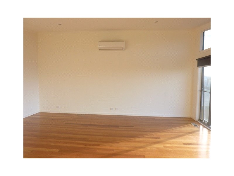 3 Frogmore Way, Highton VIC 3216