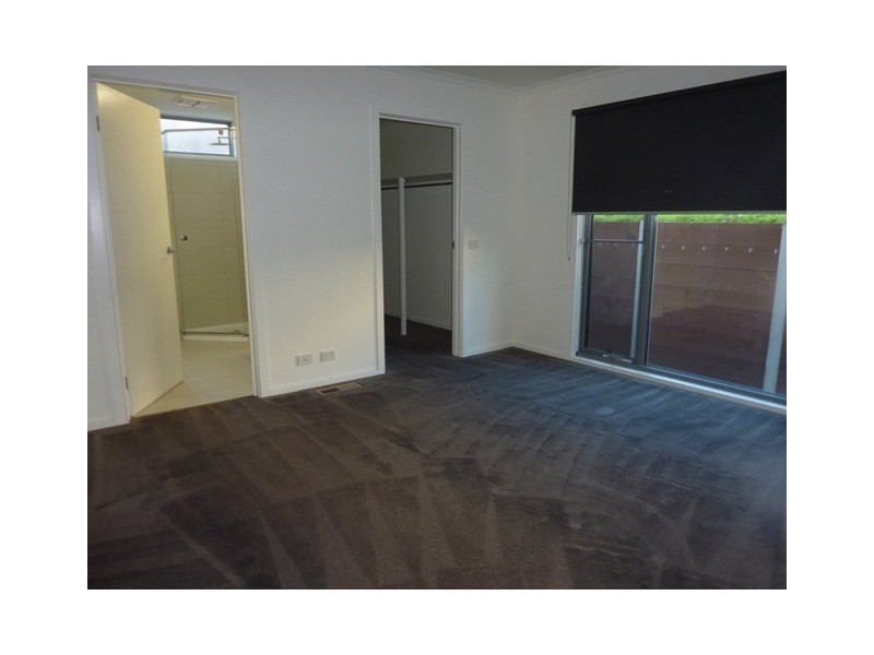 3 Frogmore Way, Highton VIC 3216
