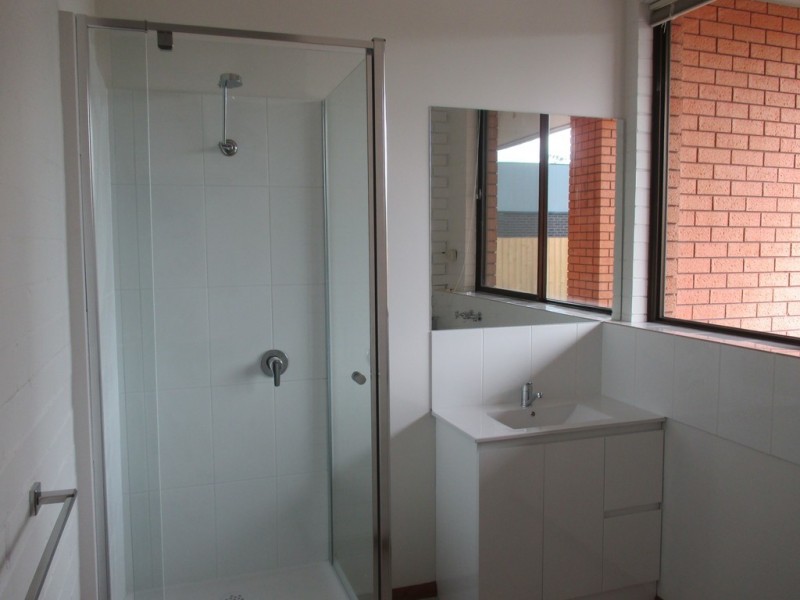 11 Glengate Street, Hamlyn Heights VIC 3215