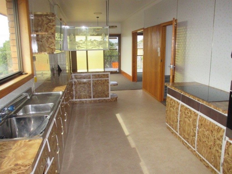 11 Glengate Street, Hamlyn Heights VIC 3215