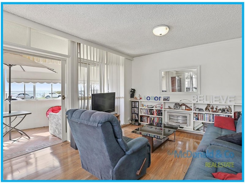 1/21 The Esplanade, Geelong VIC 3220