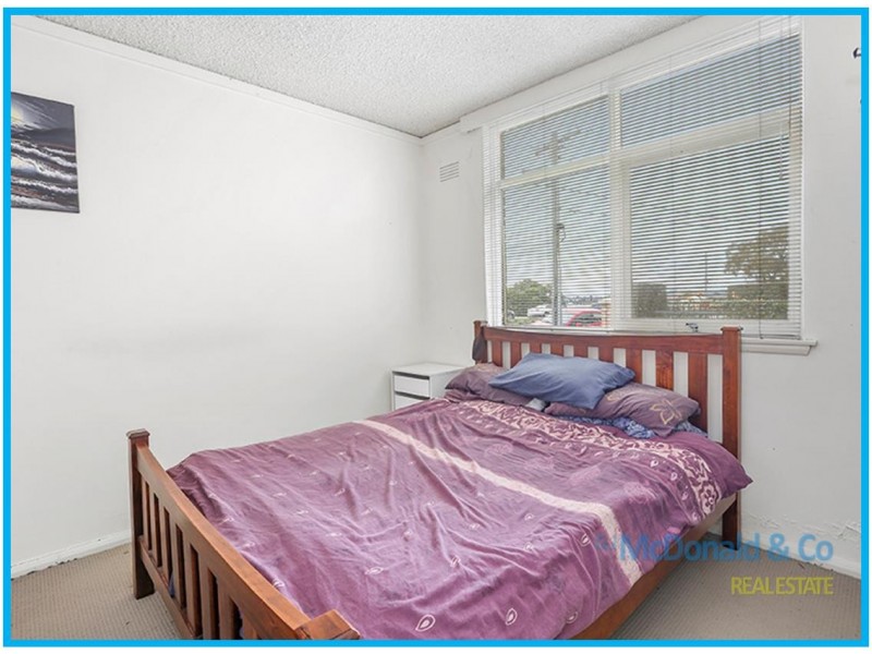 1/21 The Esplanade, Geelong VIC 3220