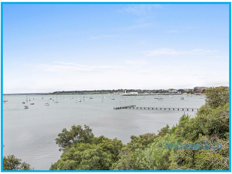 1/21 The Esplanade, Geelong VIC 3220