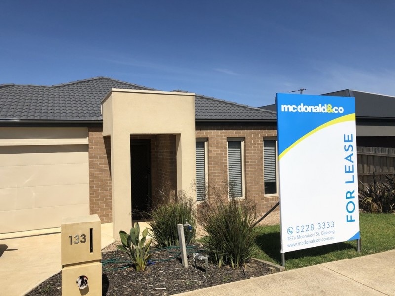 133 Rossack Drive, Waurn Ponds VIC 3216