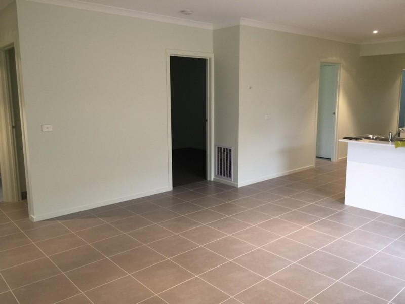 133 Rossack Drive, Waurn Ponds VIC 3216