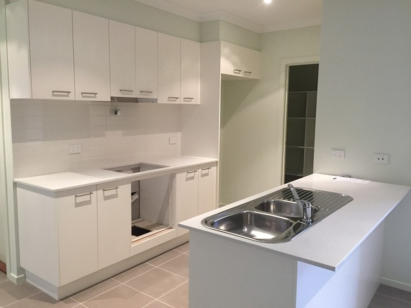 133 Rossack Drive, Waurn Ponds VIC 3216