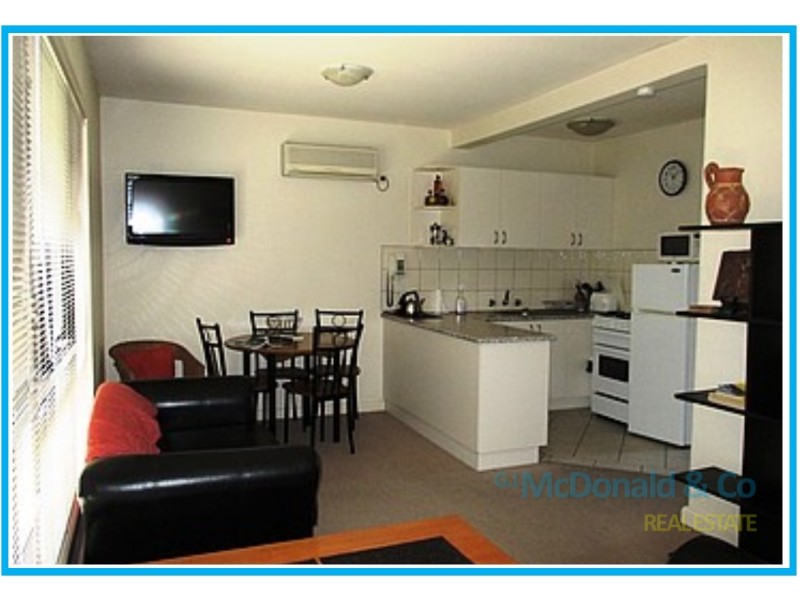 4/90 Mckillop Street, Geelong VIC 3220