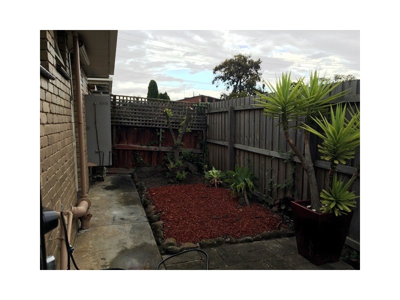 6/270a Pakington Street, Newtown VIC 3220