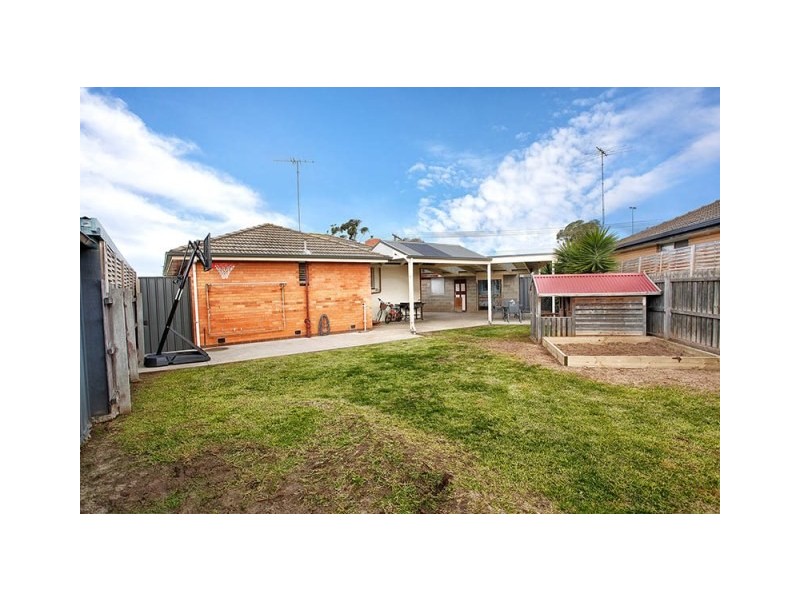 2 Donax Road, Corio VIC 3214