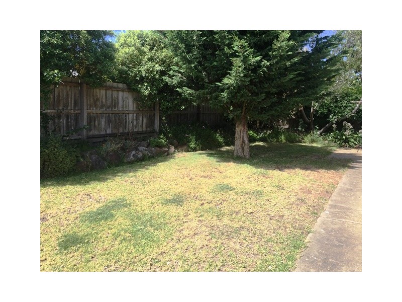 31a Meadowvale Drive, Grovedale VIC 3216