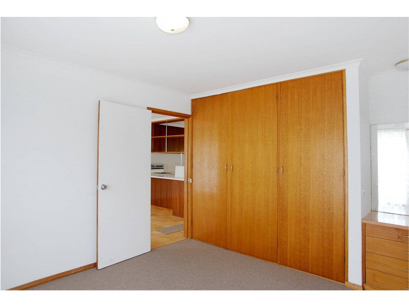 2/253 Church Street, Herne Hill VIC 3218