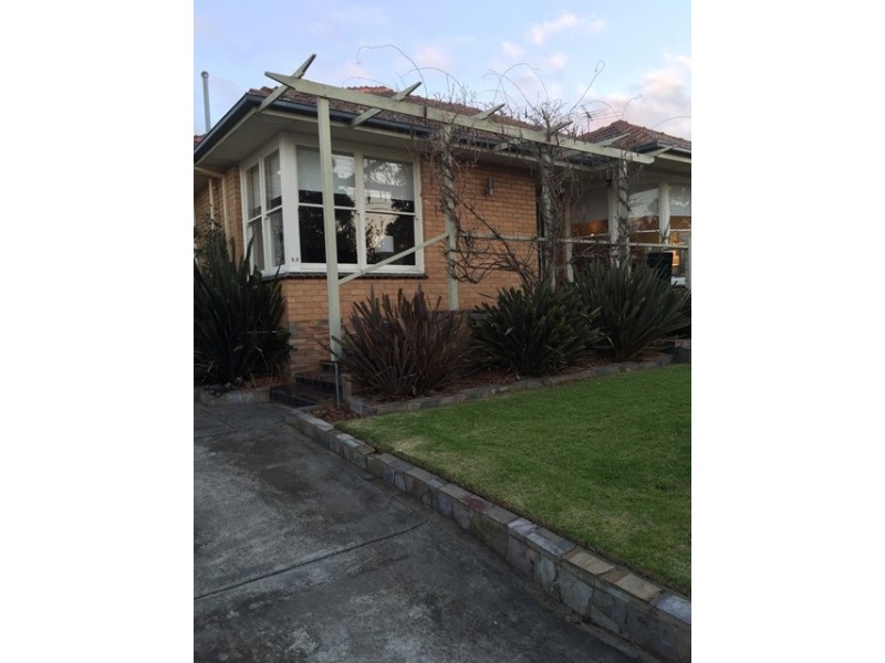 25 Herne Street, Manifold Heights VIC 3218