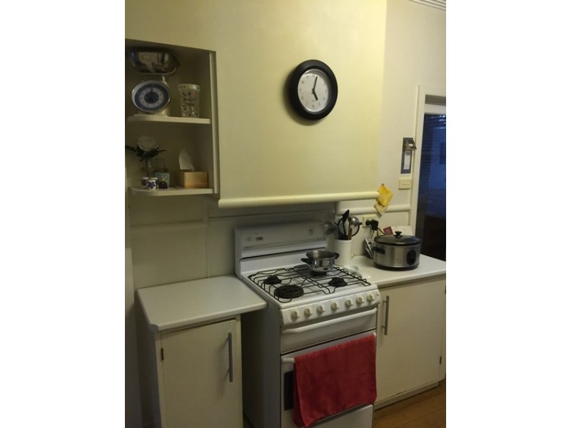 25 Herne Street, Manifold Heights VIC 3218