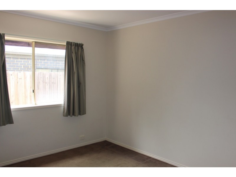 1 Beaujolais Place, Waurn Ponds VIC 3216