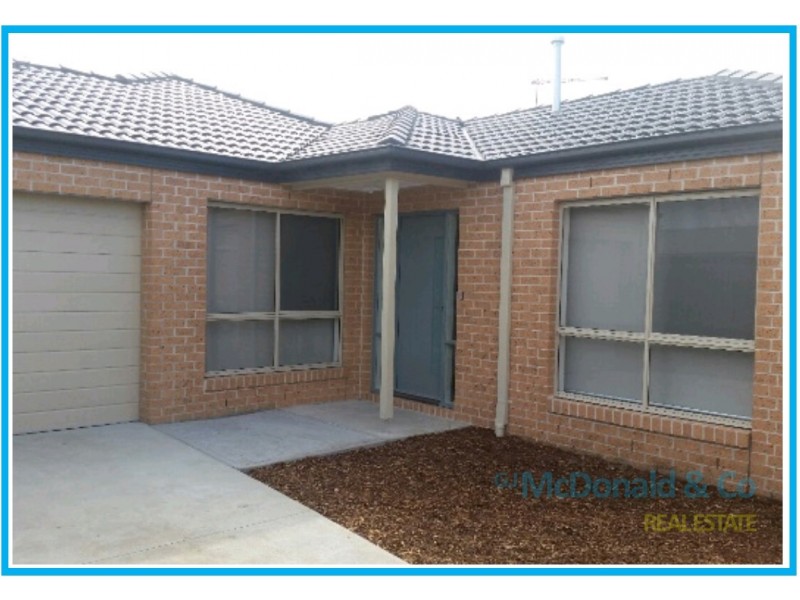 2/26 Poplar Street, Newcomb VIC 3219