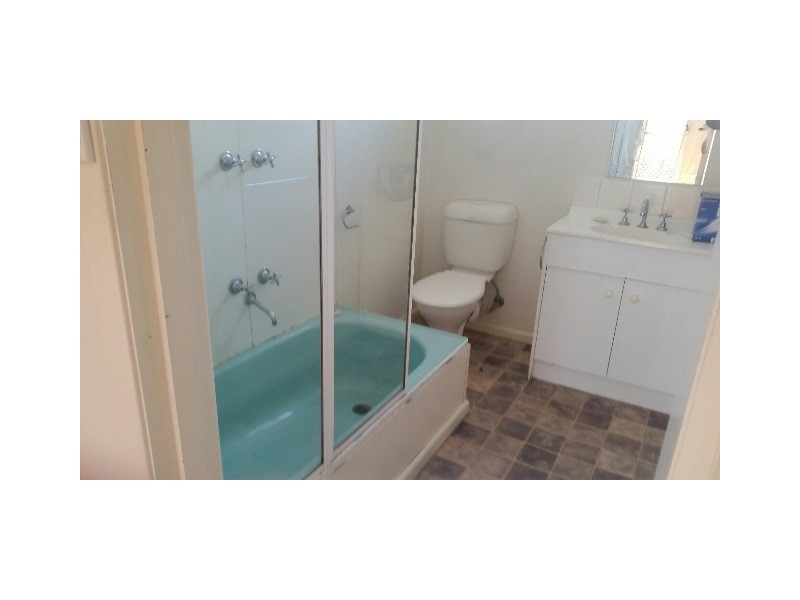 3/28 Breakwater Road, East Geelong VIC 3219