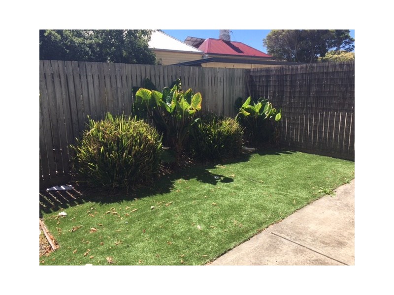 3/28 Breakwater Road, East Geelong VIC 3219