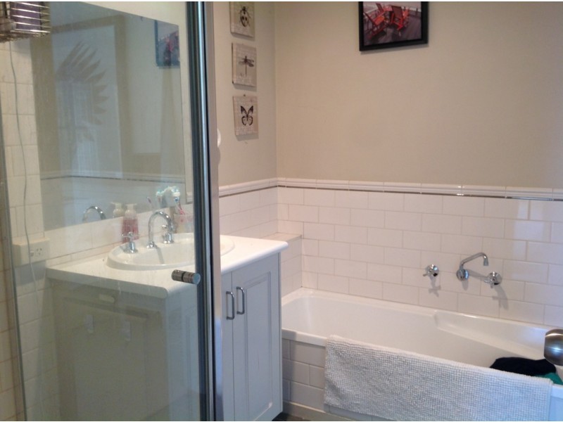 3/27 Frank Street, Newtown VIC 3220