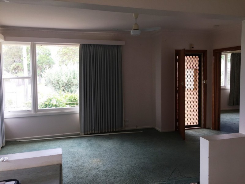 6 Sycamore Street, Hamlyn Heights VIC 3215