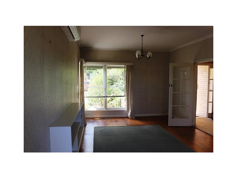 11 Grant  Street, Newtown VIC 3220