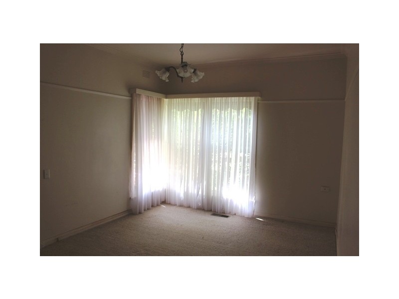 11 Grant  Street, Newtown VIC 3220