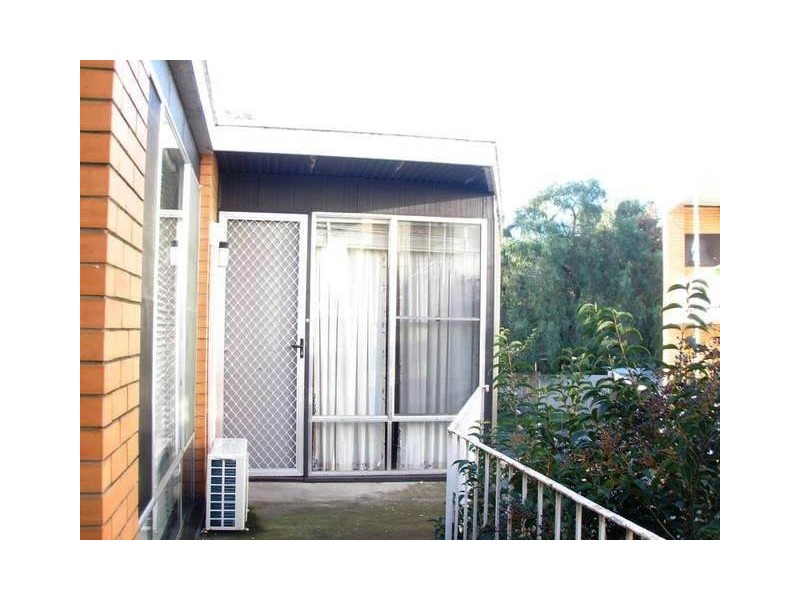 8/45 Barrabool Road, Highton VIC 3216