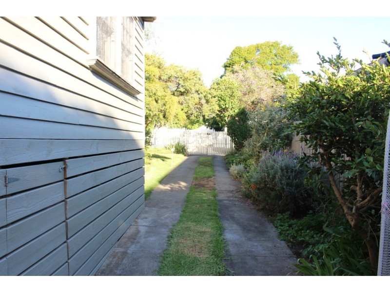 3 Philpott Street, East Geelong VIC 3219