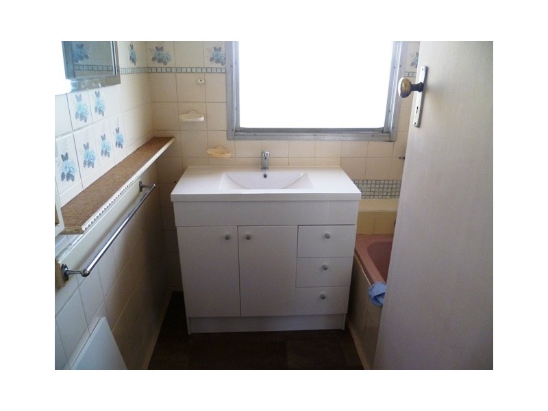 28 Canadian Parade, Corio VIC 3214