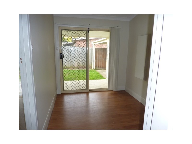 8 Lancaster Avenue, Newtown VIC 3220