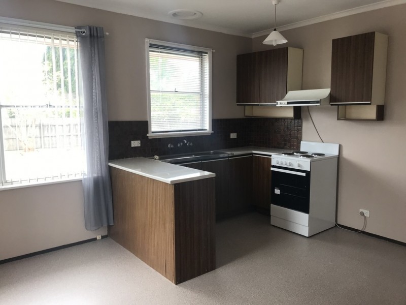 19 Saturn Street, Newcomb VIC 3219