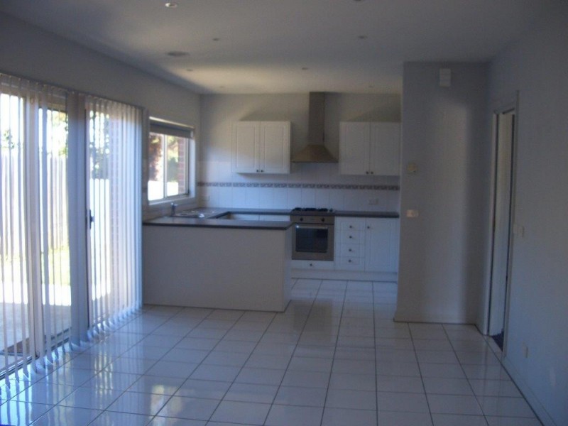 3/23 Learmouth Street, Belmont VIC 3216