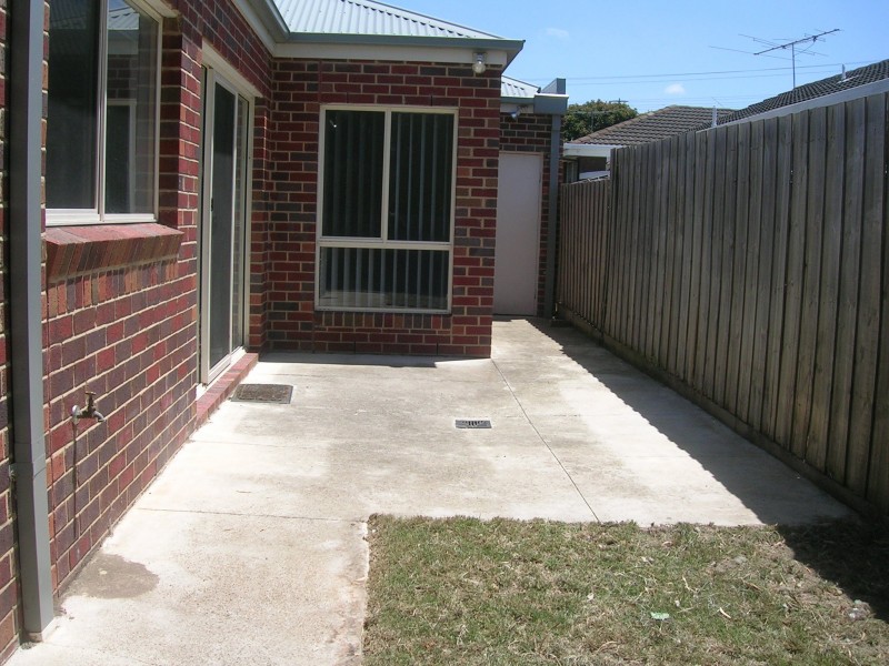 3/23 Learmouth Street, Belmont VIC 3216