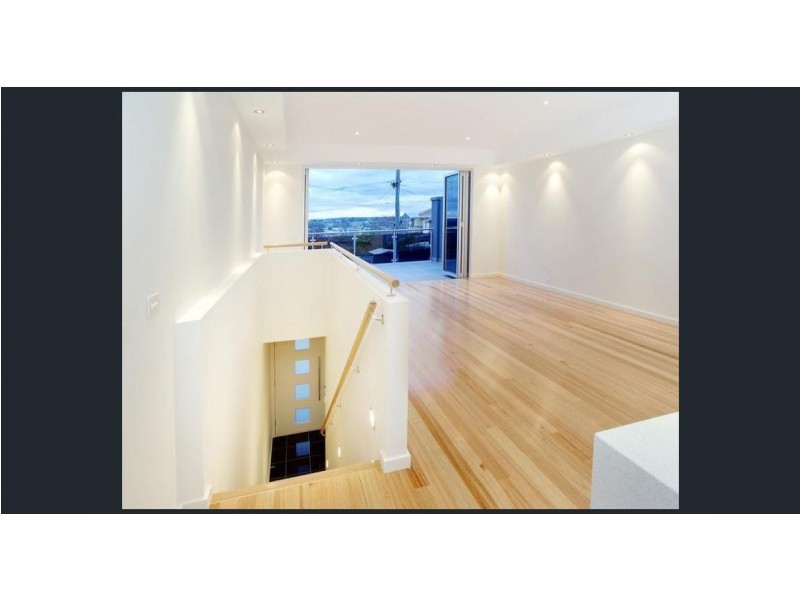 64 Austin Street, Newtown VIC 3220