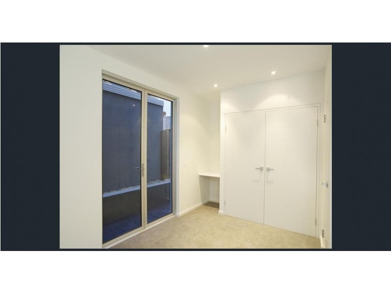 64 Austin Street, Newtown VIC 3220