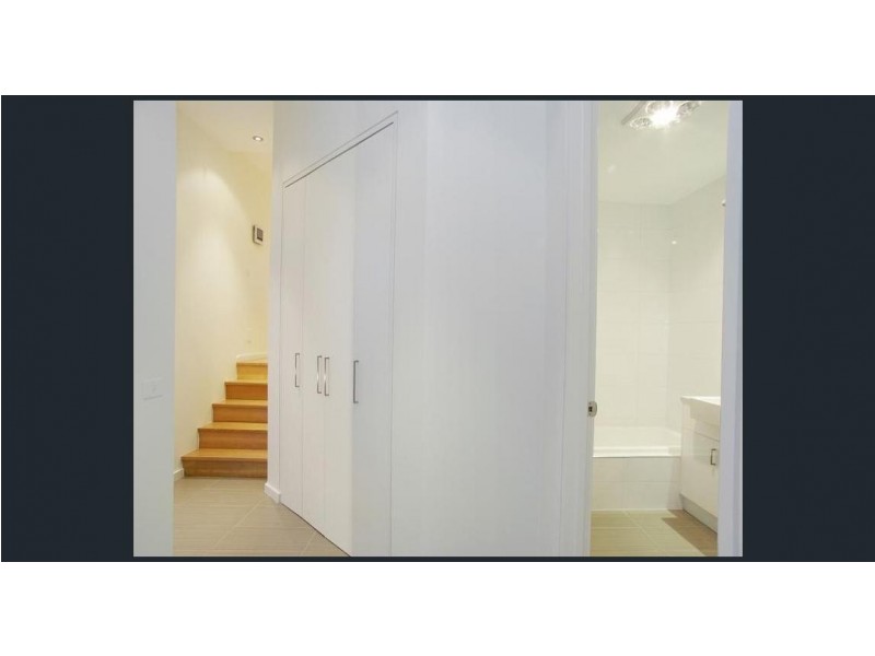 64 Austin Street, Newtown VIC 3220