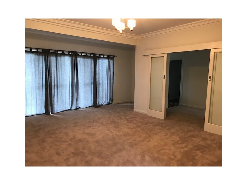 33 Itkeston Street, Herne Hill VIC 3218