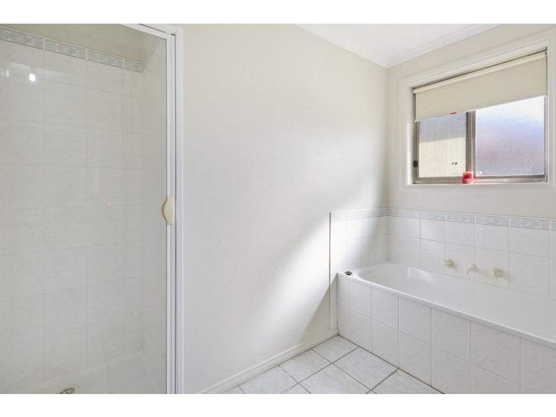 10 Springfield Court, Corio VIC 3214