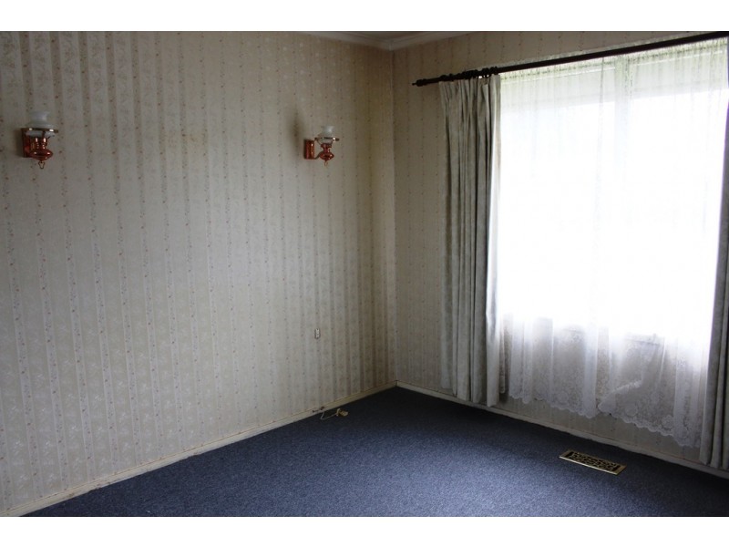 2 Mercury Crescent, Newcomb VIC 3219