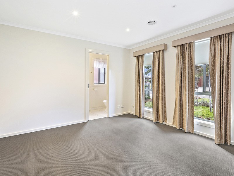 11 Farmland Lane, Leopold VIC 3224