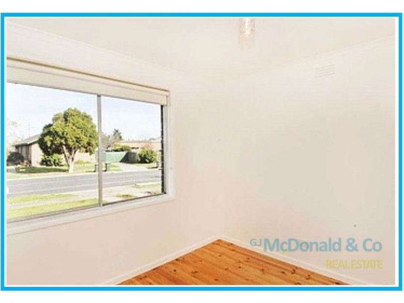 16 Challenger Close, Whittington VIC 3219