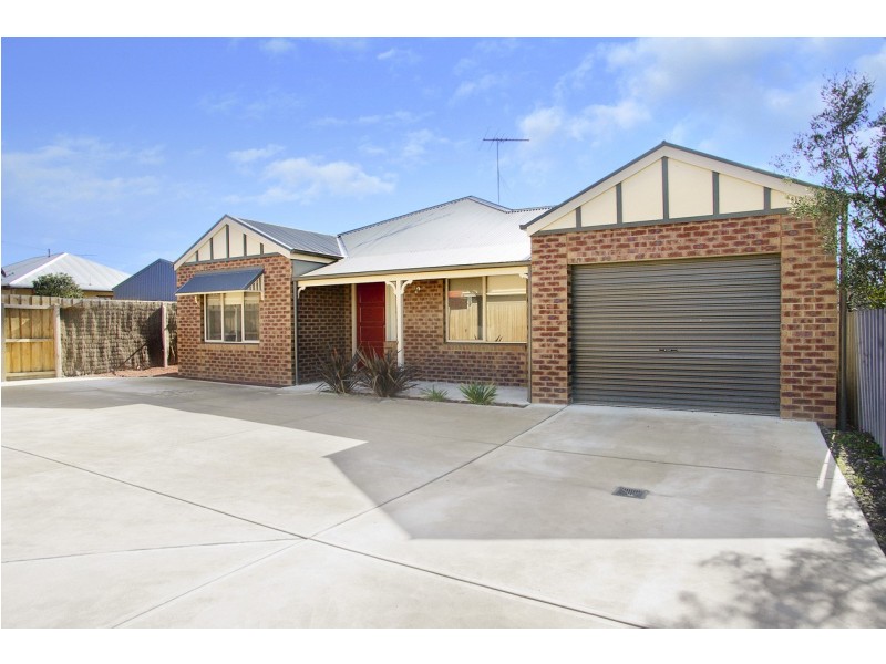 2/16 Herbert Street, Belmont VIC 3216