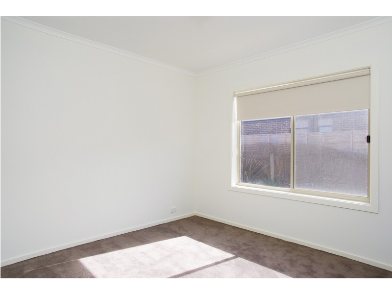 2/16 Herbert Street, Belmont VIC 3216