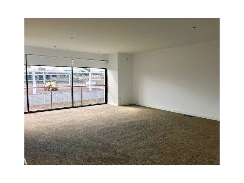 7B The Fairway, North Geelong VIC 3215