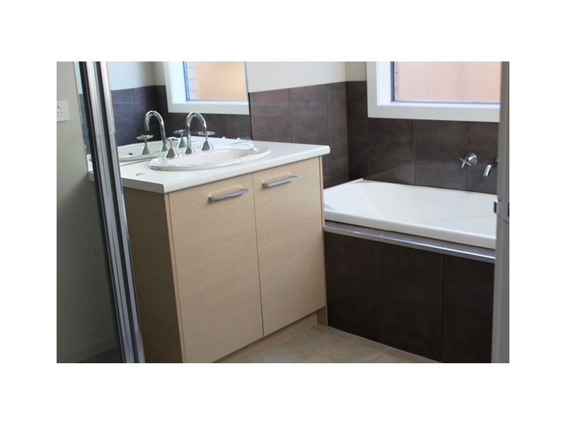 35 Anstead Avenue, Curlewis VIC 3222