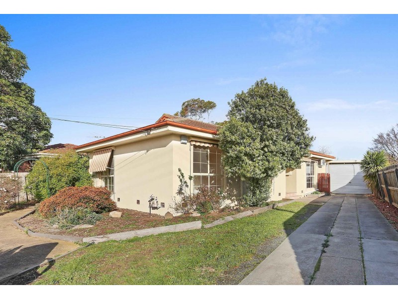 13 Pembroke Street, Corio VIC 3214