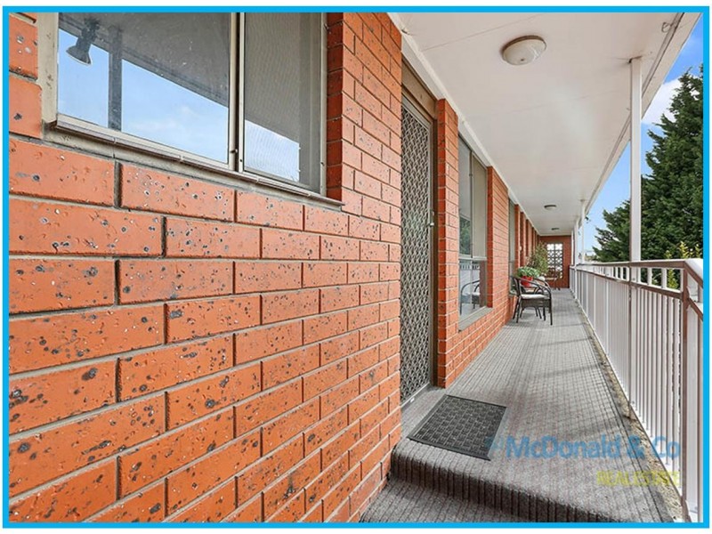 6/8 Heytesbury Street, Herne Hill VIC 3218