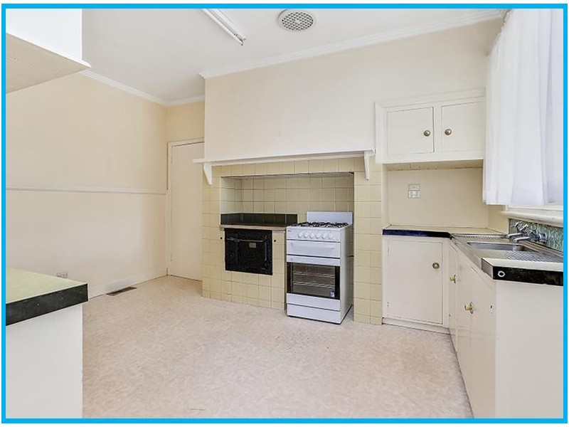 22 Malvern Grove, Manifold Heights VIC 3218