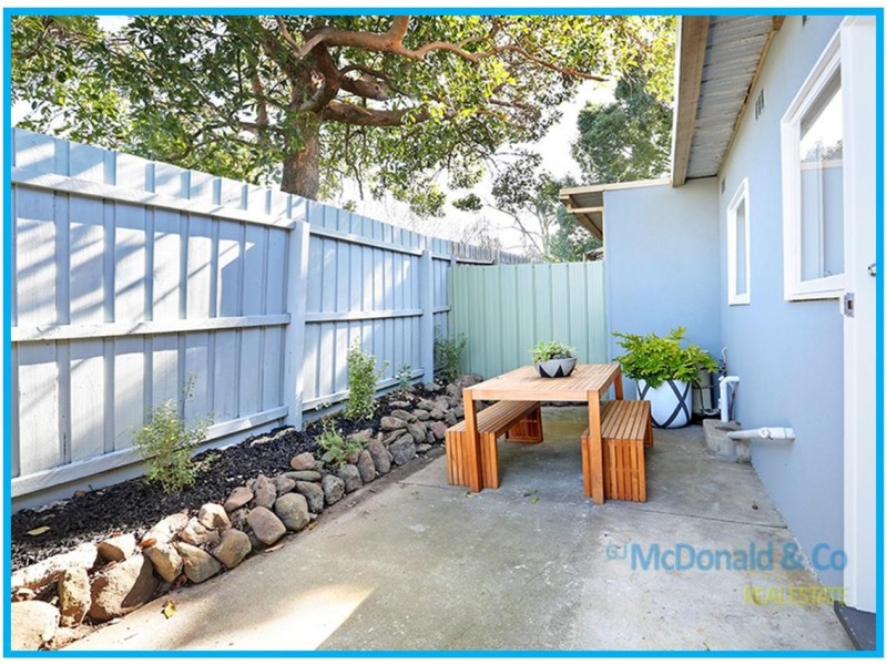 3/13 St Elmo Crescent, Highton VIC 3216