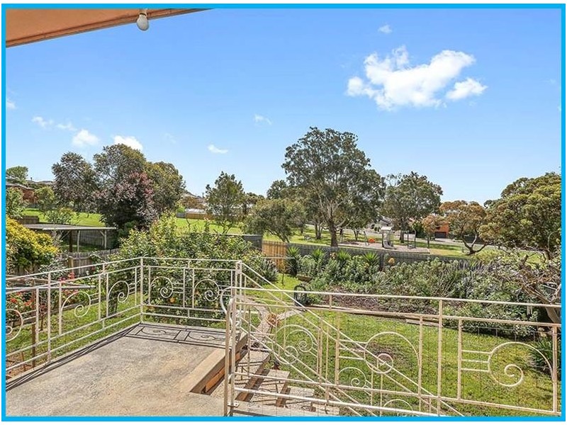 5 Glengate Street, Hamlyn Heights VIC 3215