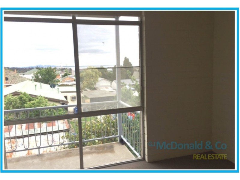 5/3 East Court, Newcomb VIC 3219